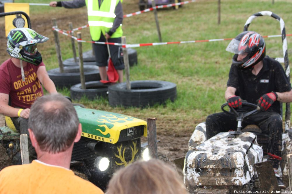 2017-06-03 Rasenmäher-Racing Teil 3 - Rennen 44