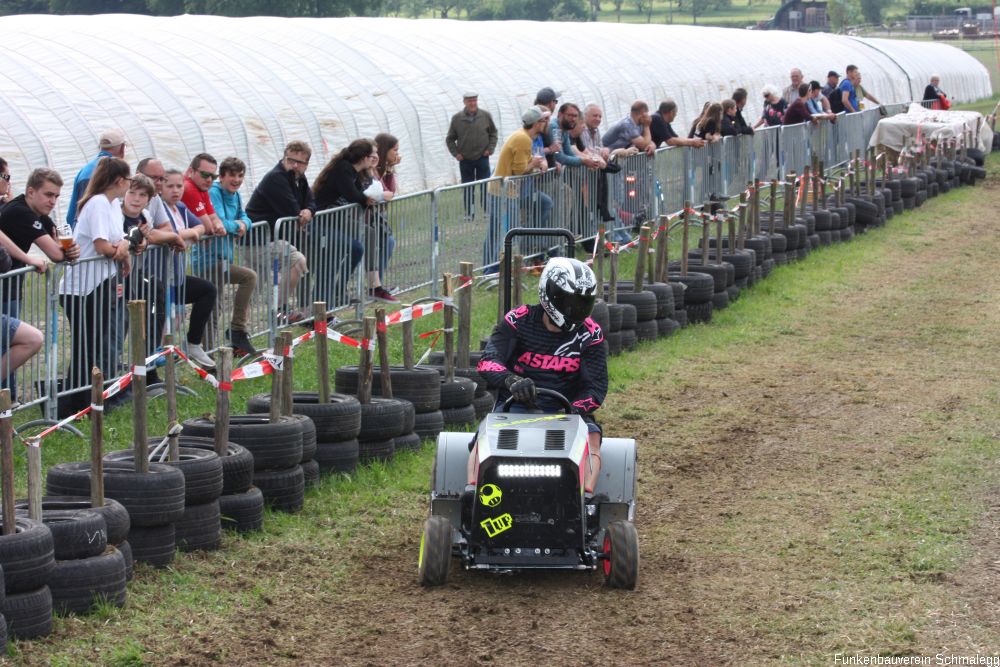 2018-05-19 Rasenmäher-Racing Teil 1 - Training und Qualifying 123