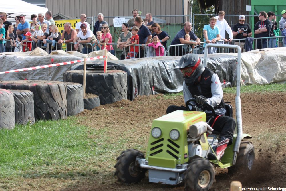 2018-09-15 Rasenmähertraktorrennen Leupolz 122