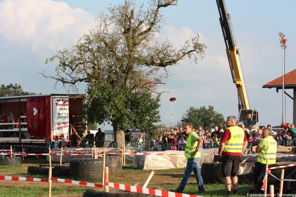 2018-09-15 Rasenmähertraktorrennen Leupolz 140