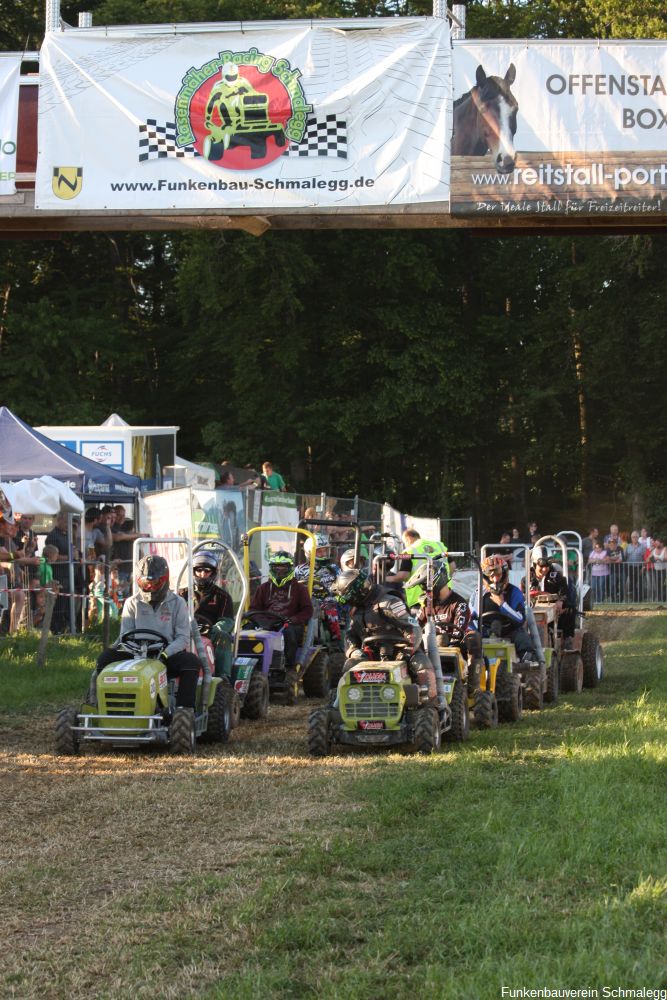 2019-06-08 Rasenmäher Racing Teil 3 - Rennen 19