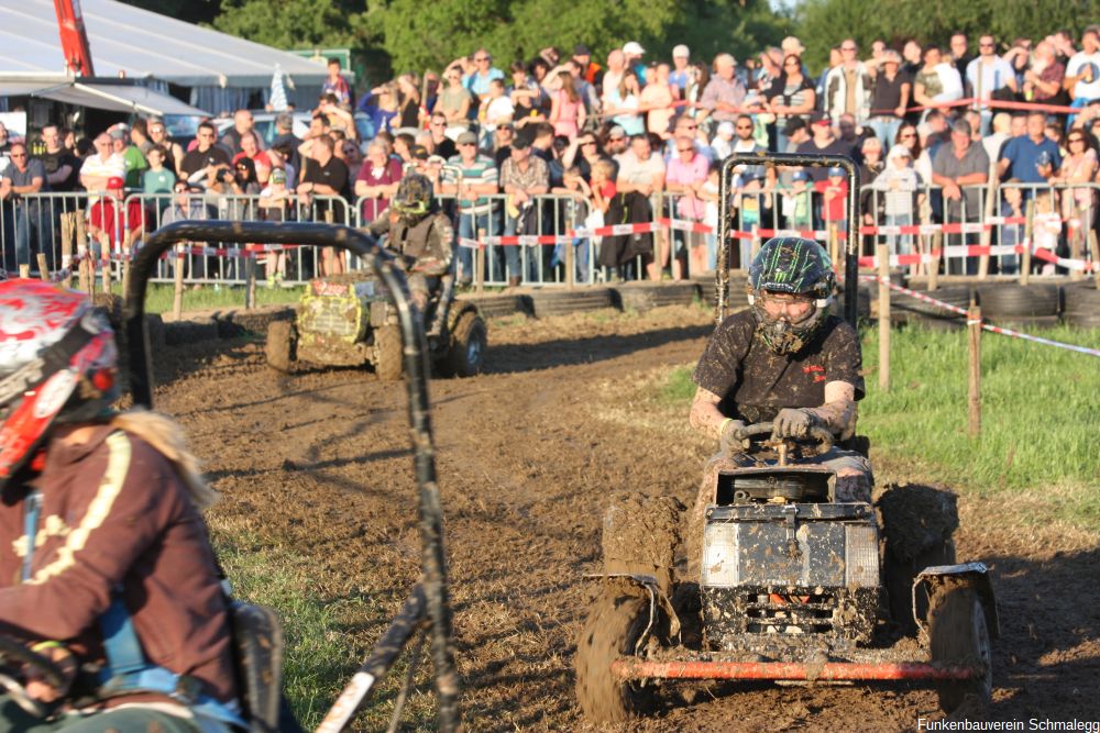 2019-06-08 Rasenmäher Racing Teil 3 - Rennen 38