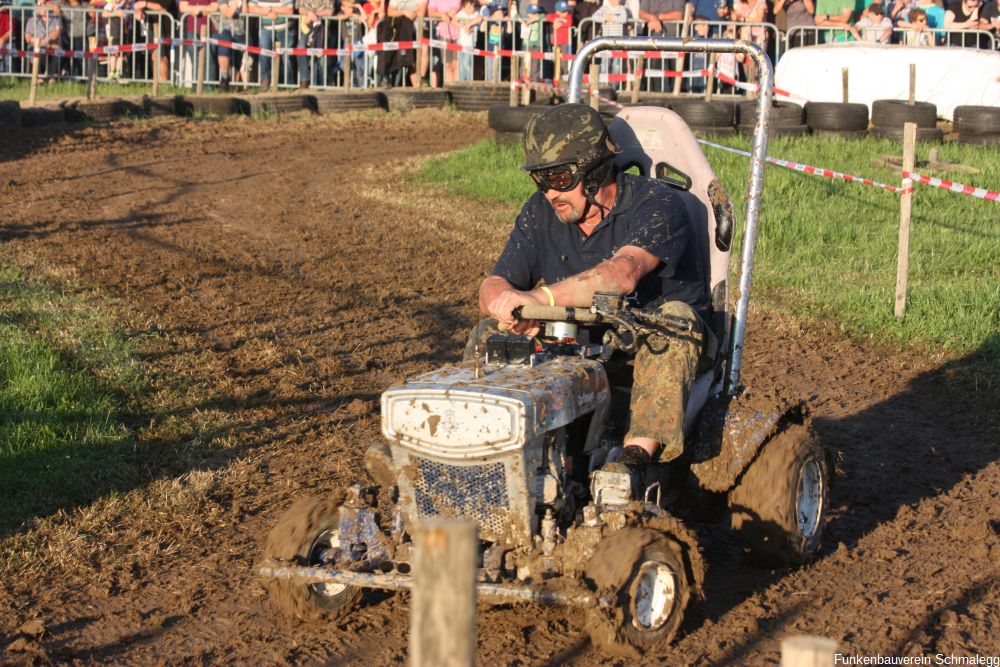 2019-06-08 Rasenmäher Racing Teil 3 - Rennen 39