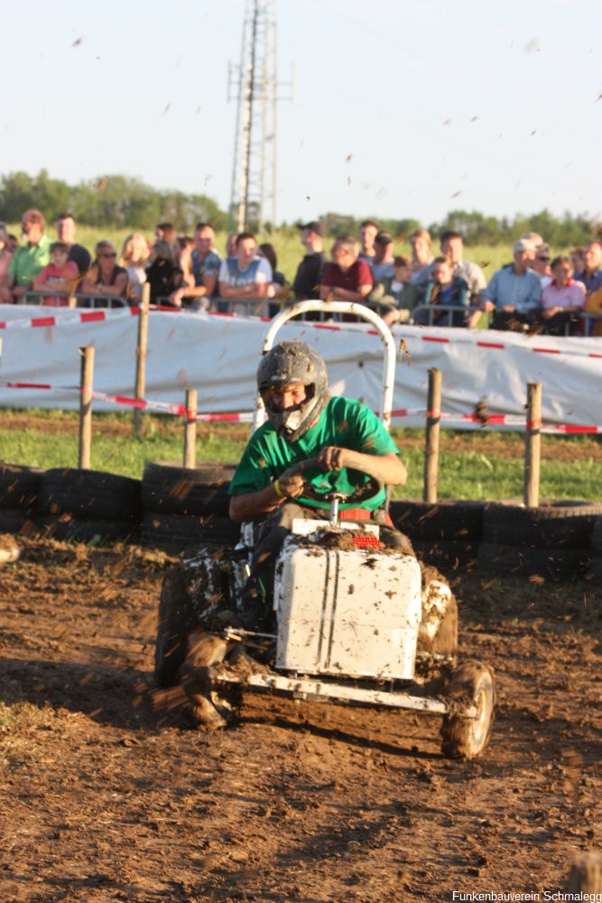 2019-06-08 Rasenmäher Racing Teil 3 - Rennen 49