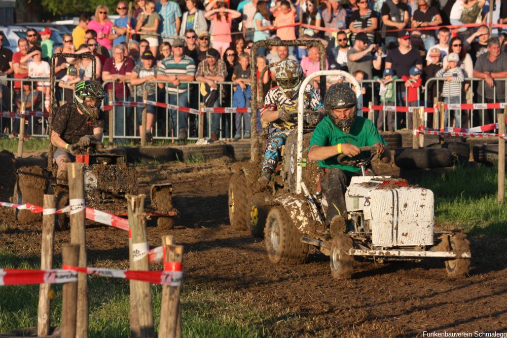 2019-06-08 Rasenmäher Racing Teil 3 - Rennen 54