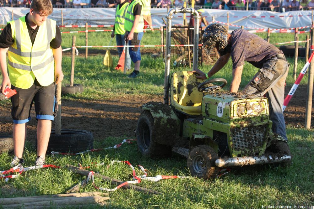 2019-06-08 Rasenmäher Racing Teil 3 - Rennen 63