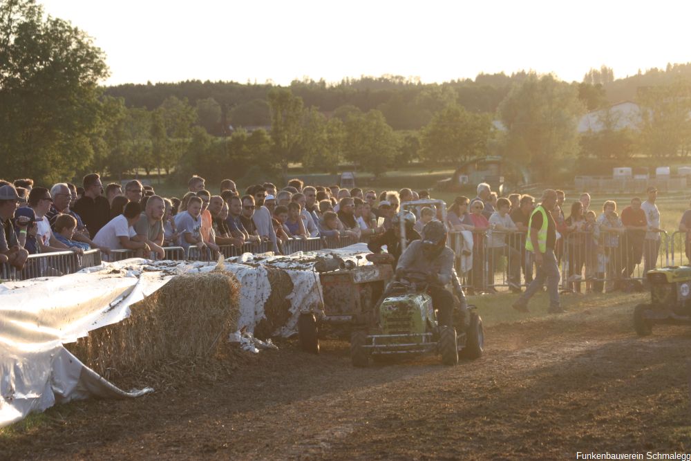 2019-06-08 Rasenmäher Racing Teil 3 - Rennen 99