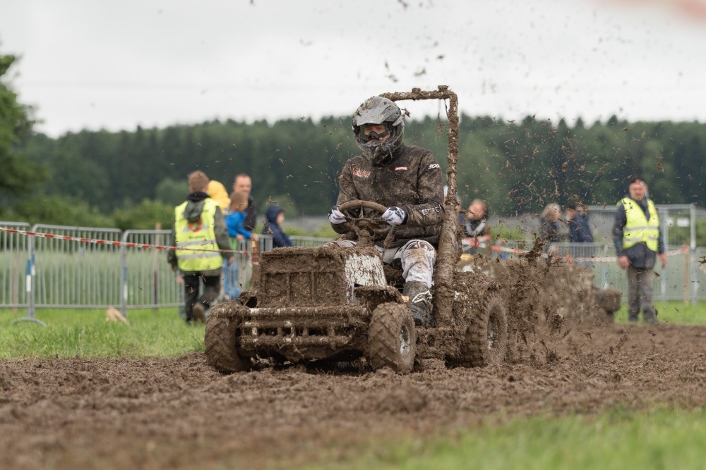 2025-06-07 Rasenmäher-Racing 24