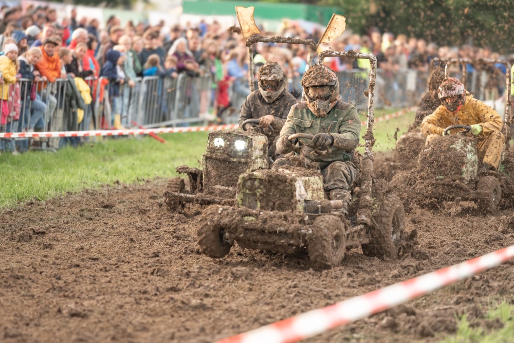 2025-06-07 Rasenmäher-Racing 140