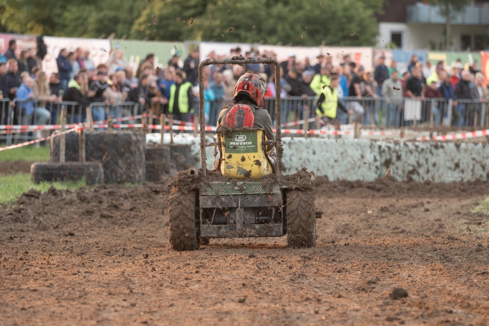 2025-06-07 Rasenmäher-Racing 187