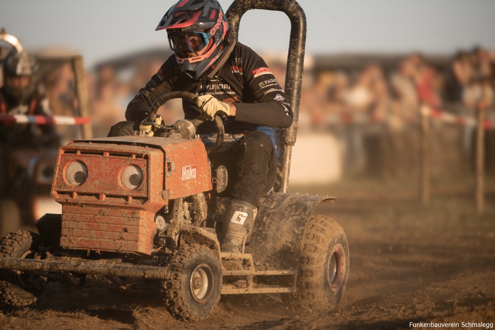 2026-05-23 Rasenm&auml;her-Racing 100