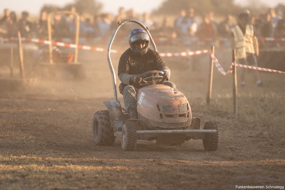 2026-05-23 Rasenm&auml;her-Racing 120